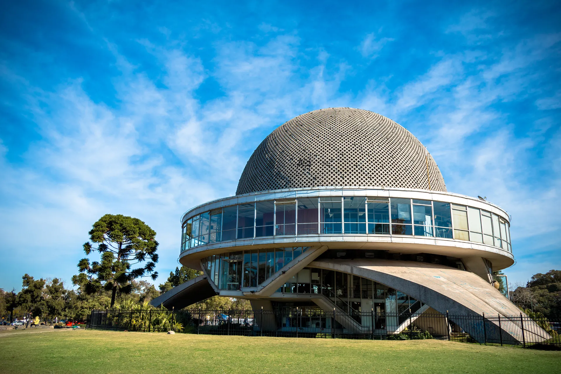 Planetron Cinedome